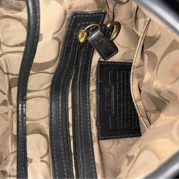 Vintage Classic Legacy Studio Flap Bag - Picture 3 of 5